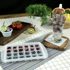 White Easily Pops Out 24-Compartments Ice Cube Tray with Lid (4-Pack) by Unbranded -Bar Accessories Sales ice trays jmg c24w4 76 1000